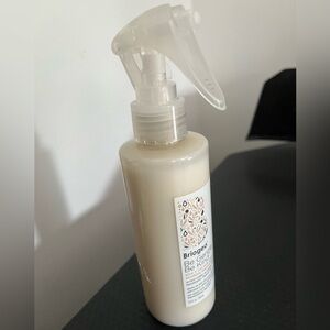 ❌SOLD ❌ Briogeo Be gentle be kind Aloe + Oat milk Ultra soothing detangling spra